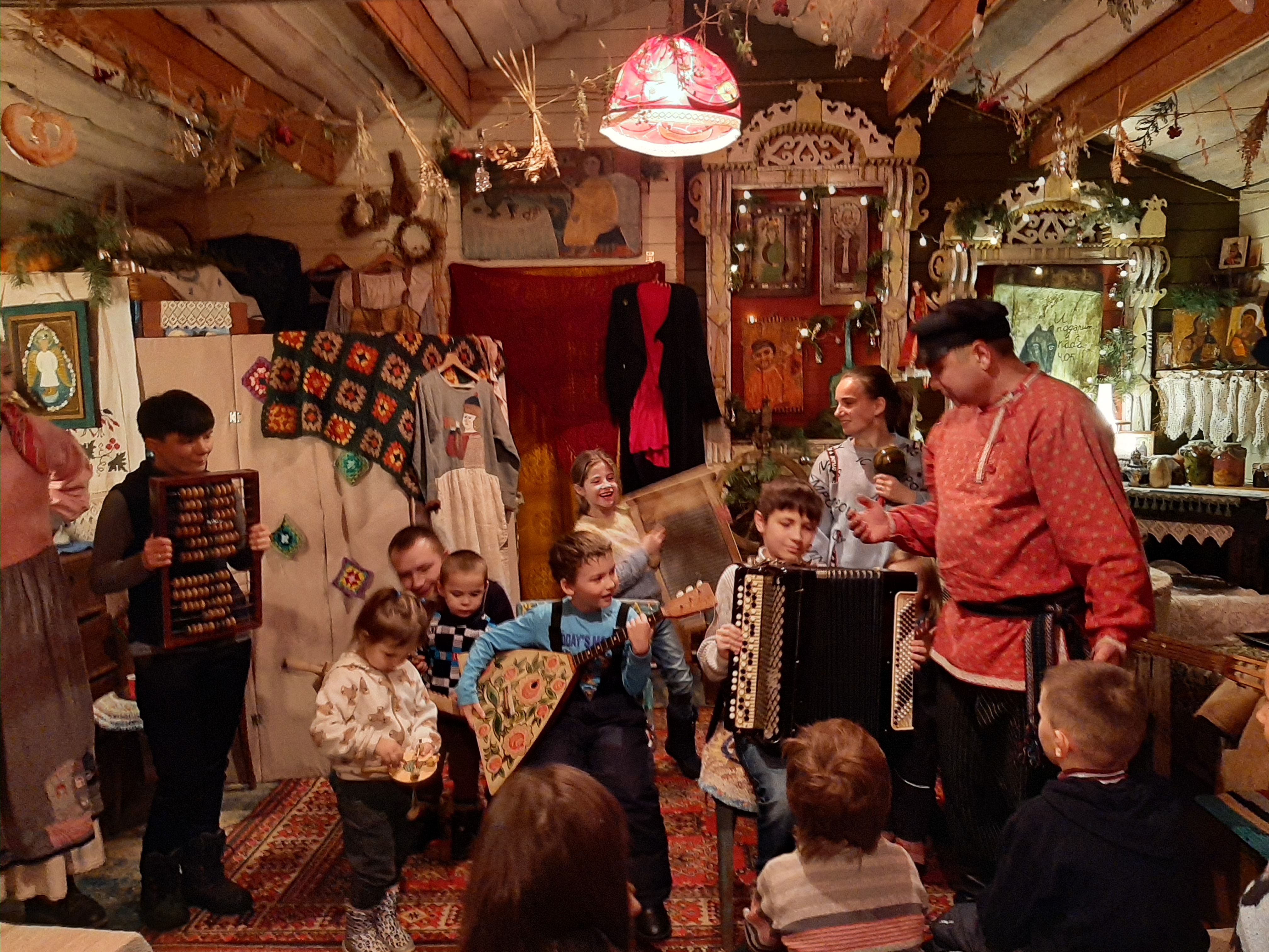 Иваново: праздничное настроение и традиции