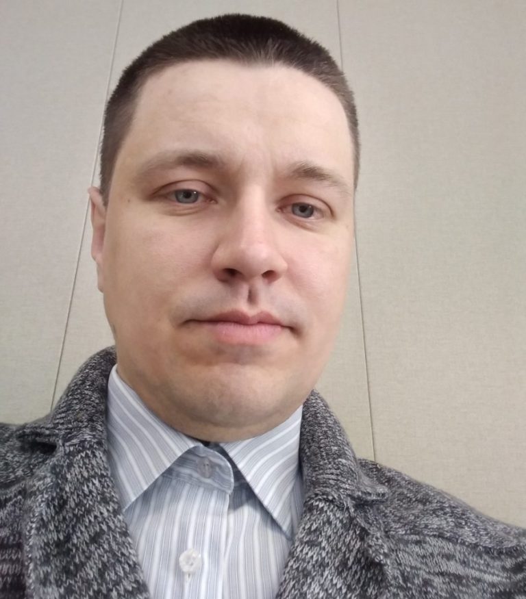 МИХАИЛ АЛЕКСЕЕВ